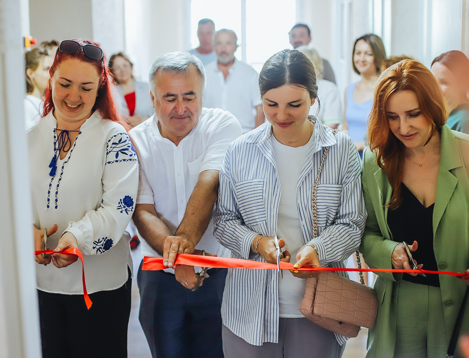 A modern call center was launched in the Odesa region, specifically in the healthcare facilities of the Rozdilna community